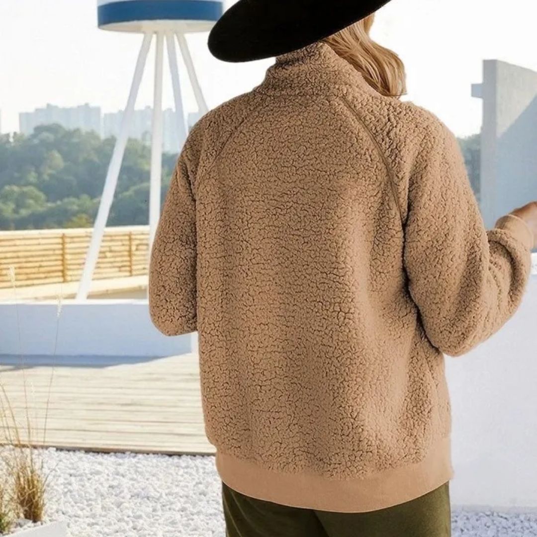 Jaqueta Feminina Peluciada Maria Clara