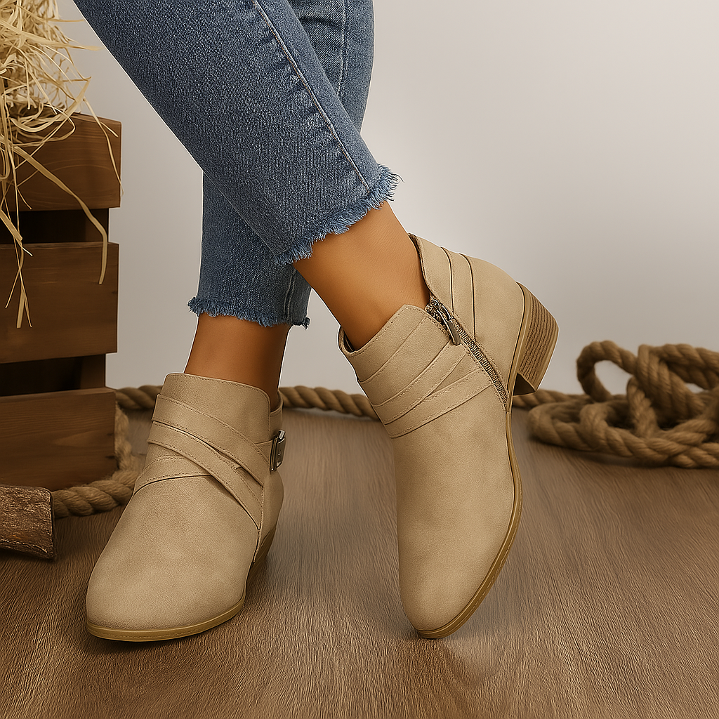 Bota Cano Curto Feminina Ayla