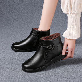 Bota Pelúciada Feminina Cano Curto Maria